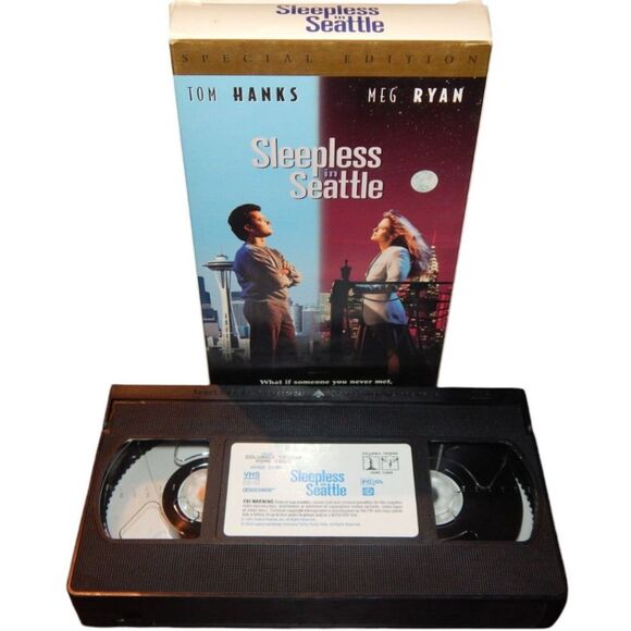 SLEEPLESS IN SEATTLE vintage VHS in original paper case Tom Hanks Meg Ryan - Picture 2 of 10